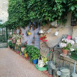 Au Relais Fleuri Couette-café